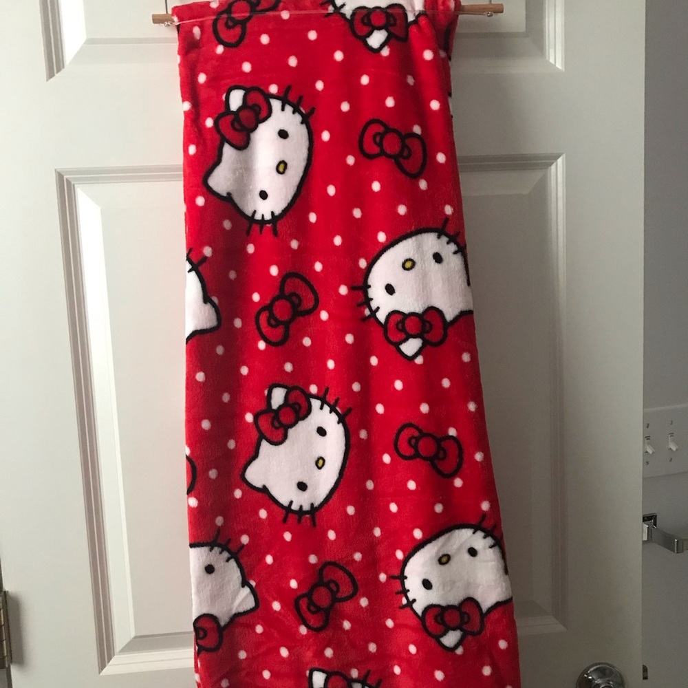 Hello Kitty Blanket